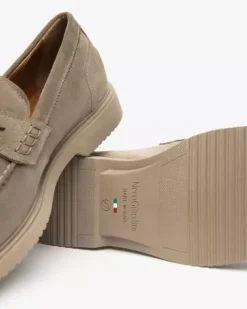 Nero Giardini Mocassini Uomo in Camoscio Sale