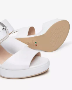 Nero Giardini Sandali Donna in Pelle Online
