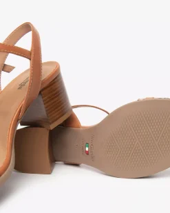 Nero Giardini Sandali Donna in Pelle e Materiale Tecnico Sale