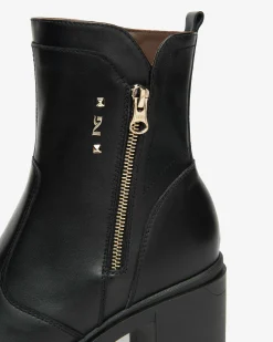 Nero Giardini Stivaletti Donna in Pelle Nero Sale