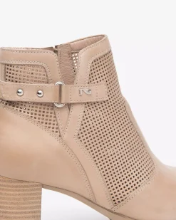 Nero Giardini Tronchetti Donna in Pelle Sale